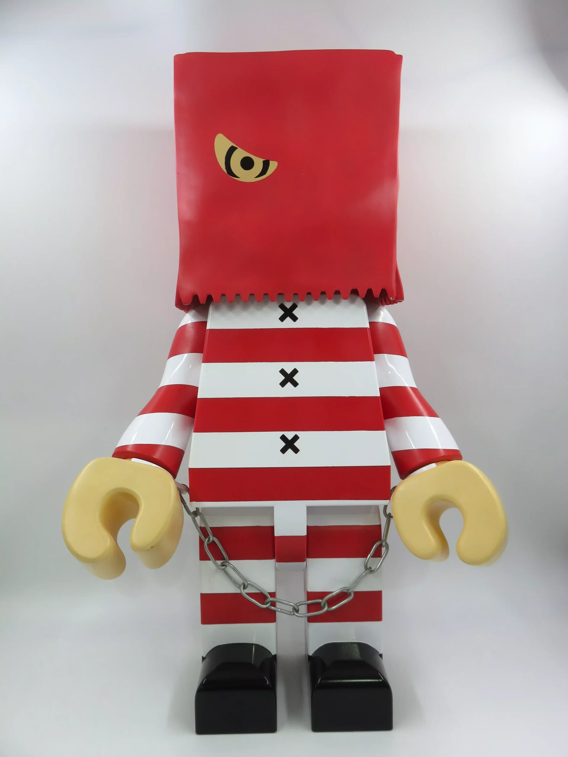 BALZAC Who Am I 22" Red & White Figure - Rn'A Workshop (2001) Designer