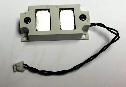Bowser 691-1291 HO Scale Sugar Cube Speakers with Enclosure