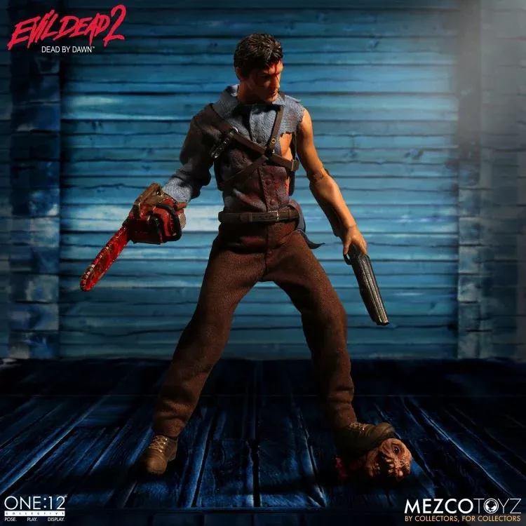 Evil Dead 2 Ash Williams Mezco One:12 1/12 Scale Action Figure NIB