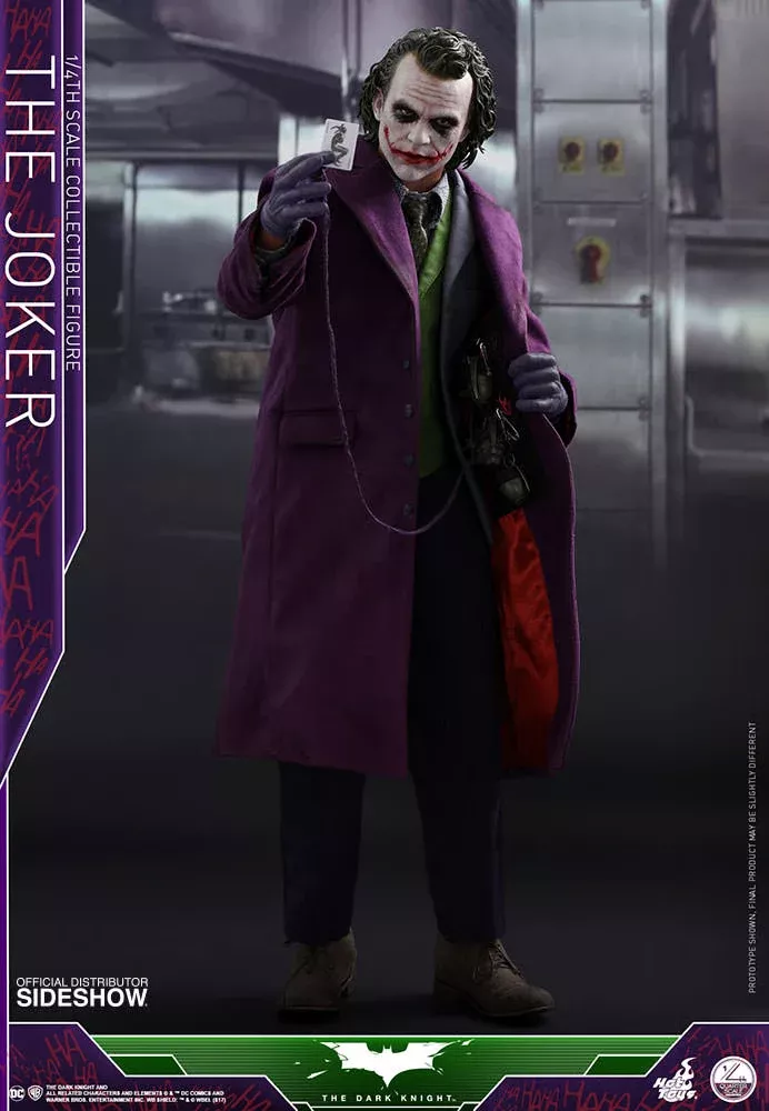 The Joker 1/4 Scale Dark Knight Hot Toys Collector's Ed Figure QS010