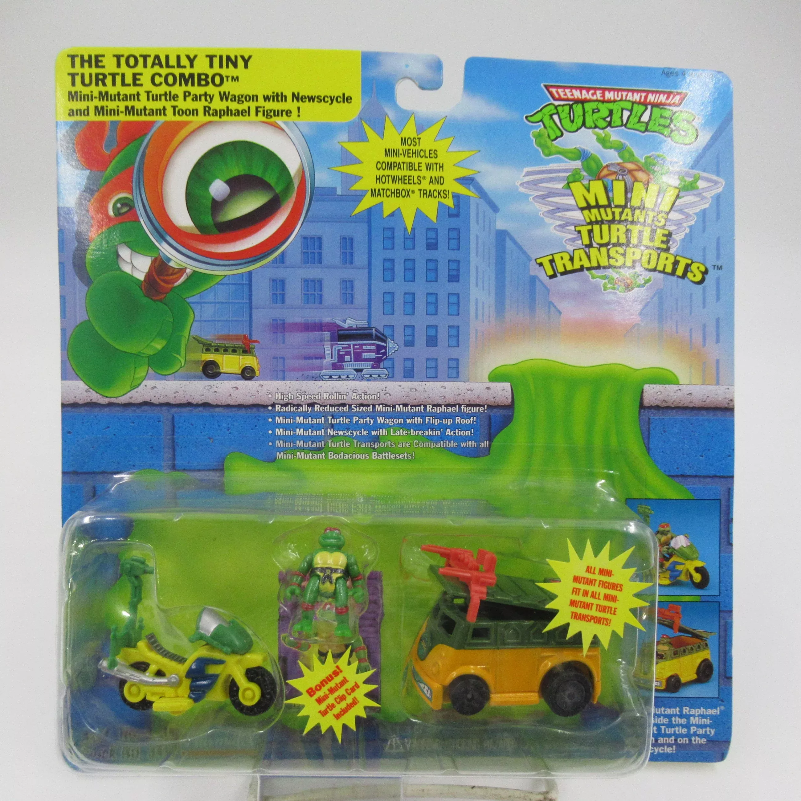 Teenage Mutant Ninja Turtles "The Totally Tiny Turtle Combo" Mini Muta