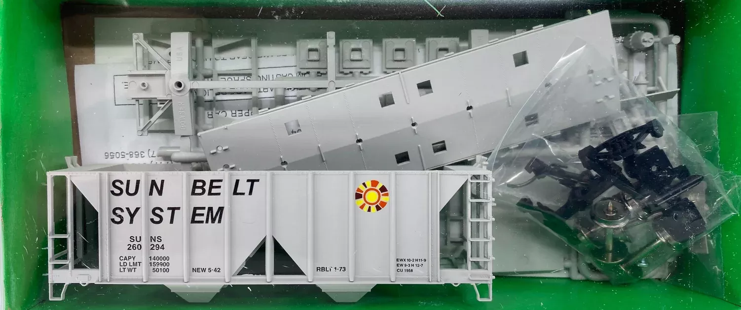 Three Notch Rail HO Scale (Boswer) 70 Ton Covered Hopper Kit Sun Belt Systems #'s Vary