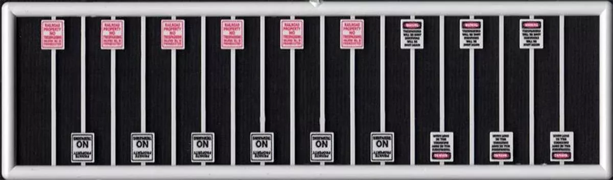 Tichy Train Group 2693 N Scale No Trespassing Signs 18 Pack