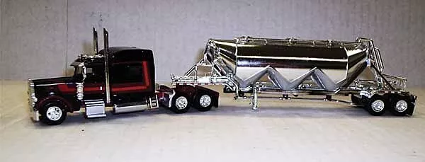 Trucks n Stuff SPEC023 Black/Maroon 389 Peterbuilt with Chrome Pneumatic Bulk Trailer