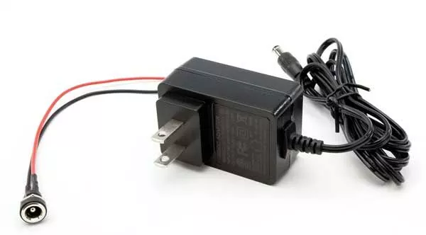 Walthers Cornerstone 933-2858 HO and N Scale Turntable Power Supply