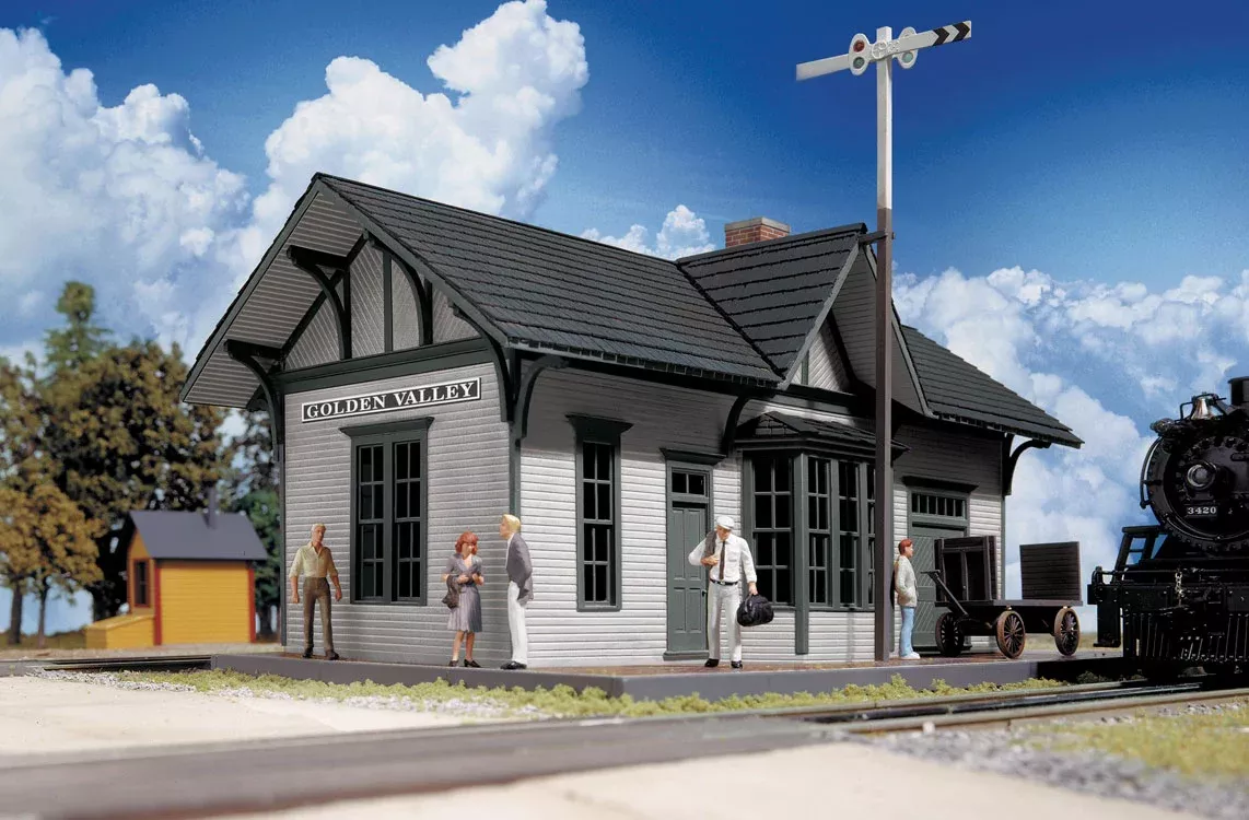 Walthers Cornerstone 933-3532 HO Scale Golden Valley Depot Kit