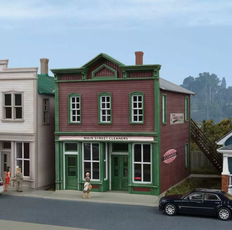 Walthers Cornerstone 933-3667 HO Scale Main Street Cleaners with LED - Kit