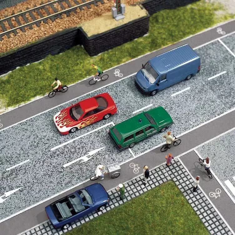 Walthers SceneMaster 949-1256 HO Scale Flexible Paved Bicycle Path
